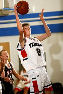 九游体育-各大豪门主帅战术风格全面对比，各大豪门球衣