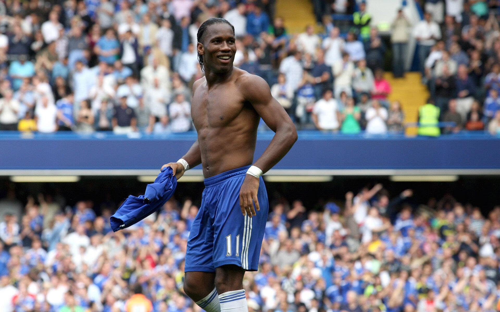 《青年力量：95后选手成为电竞新宠》，青年 力量